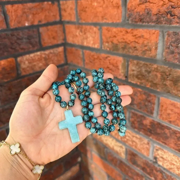 Natural Stones Howlite Cross Pendant Necklace - Picture 11 of 17